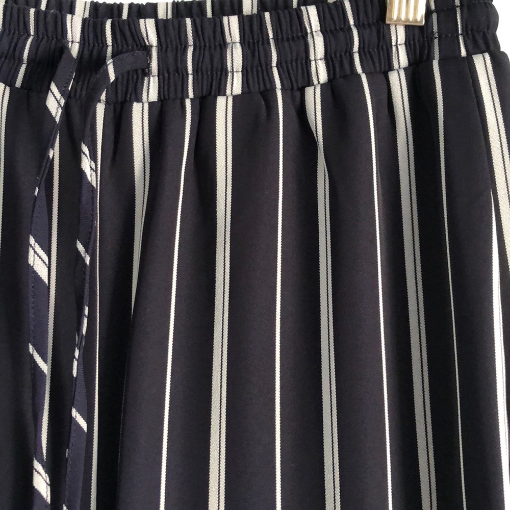 F21 Pants - Picture 3 of 5